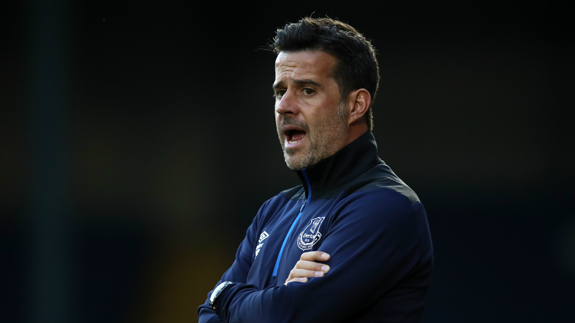 中许多球员 中许多球员